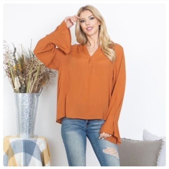 Flowy Rust Orange V-Neck Bell Sleeve Blouse Top Lightweight -NEW - Picture 12 of 12